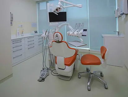 Acer dental room
